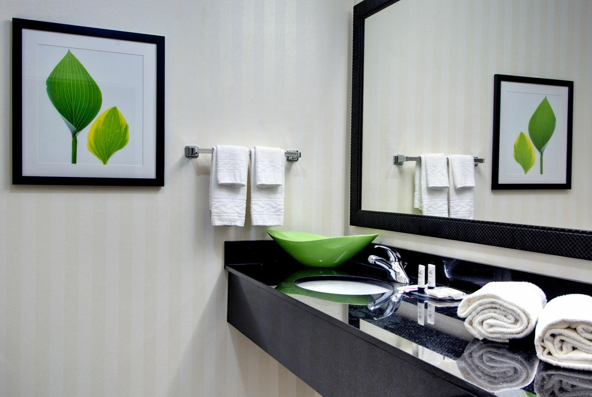 Fairfield Inn & Suites By Marriott Rockford Room photo